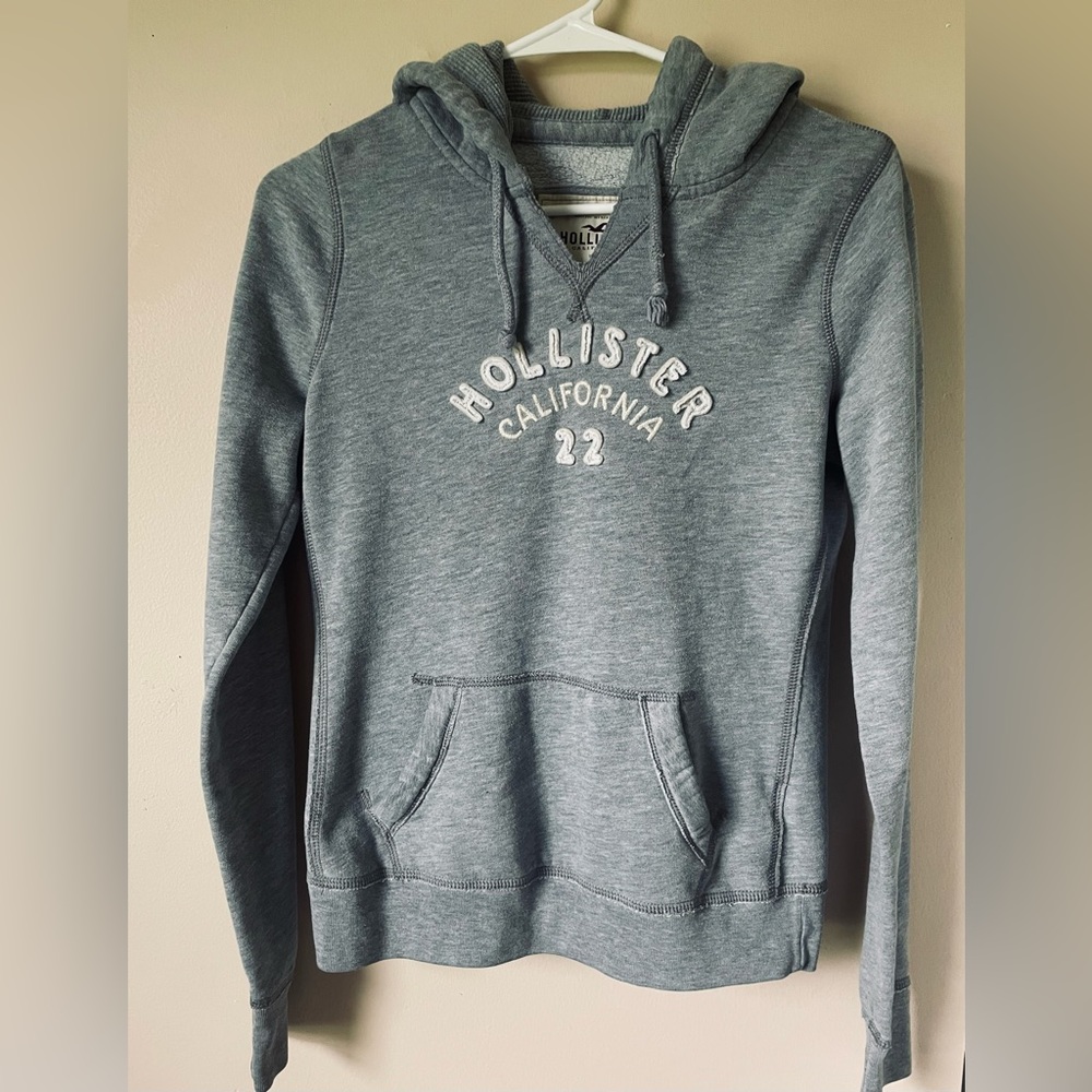 Hollister Hoodie, Size Medium.